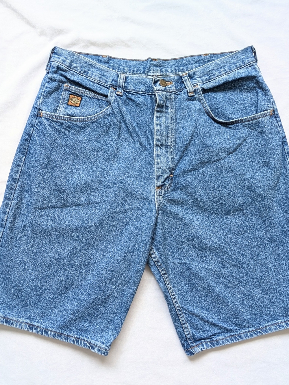 Vintage Wrangler 34 USA Made 90s Denim Bermuda Shorts Relaxed Fit